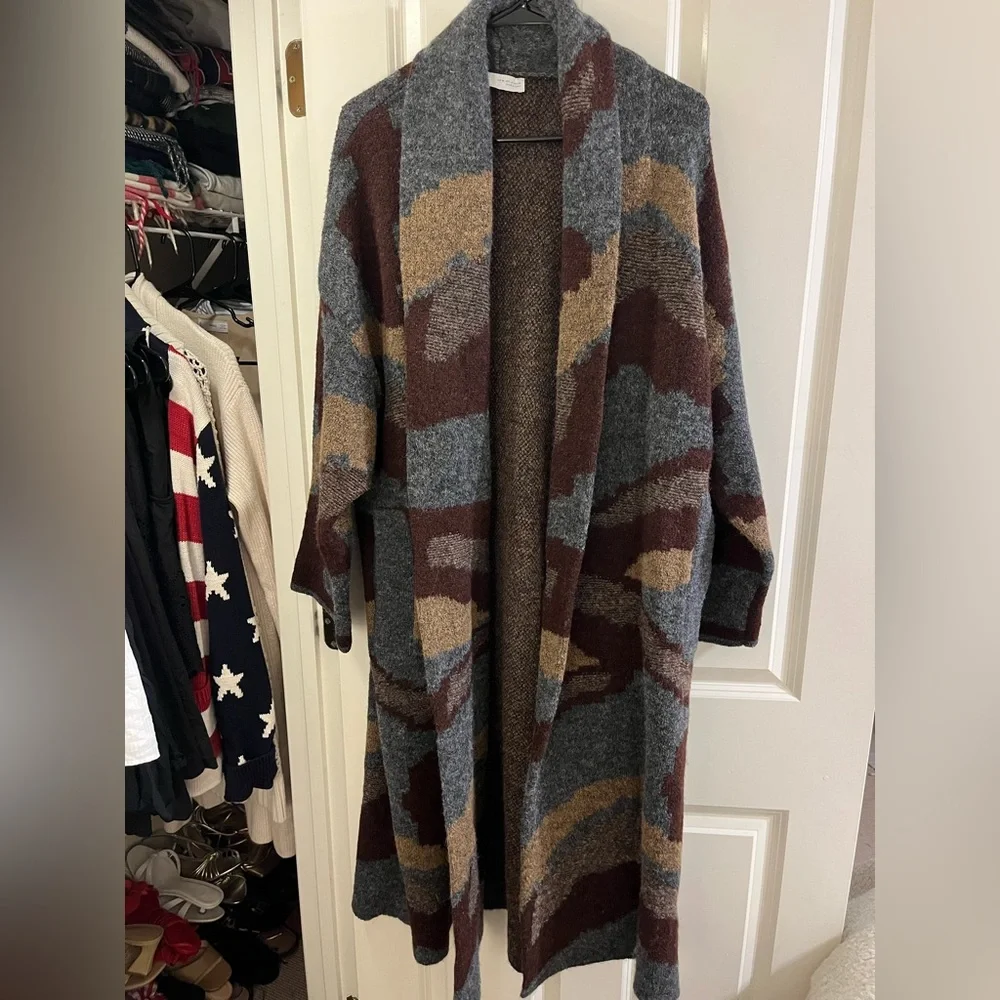 Zara Gray, Brown & Tan Camouflage Open-Front Knit Coatigan - Picture 2 of 5